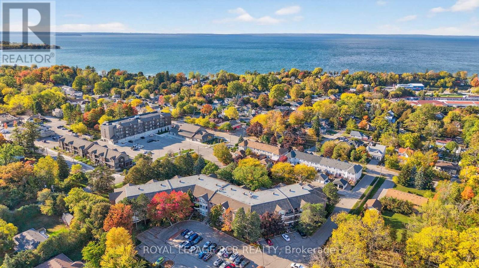 311 - 111 Grew Boulevard, Georgina, Ontario  L0E 1L0 - Photo 33 - N12458204