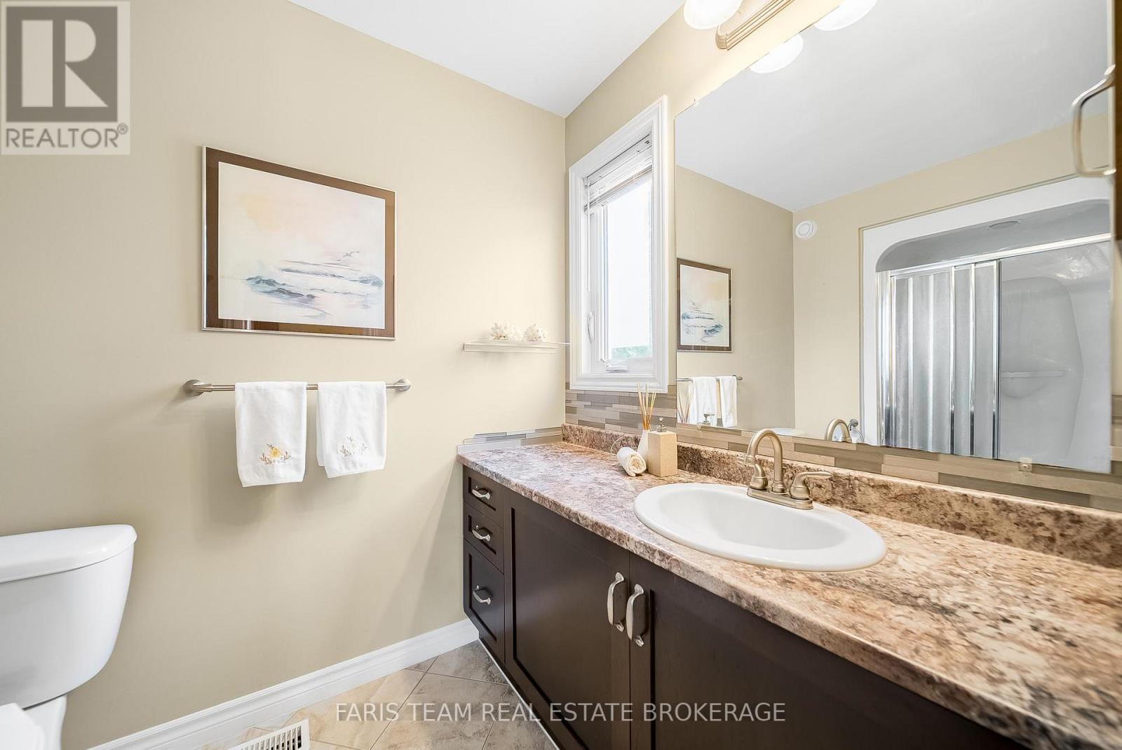 1 Bay Moorings Boulevard, Penetanguishene, Ontario  L9M 1E7 - Photo 21 - S12458194