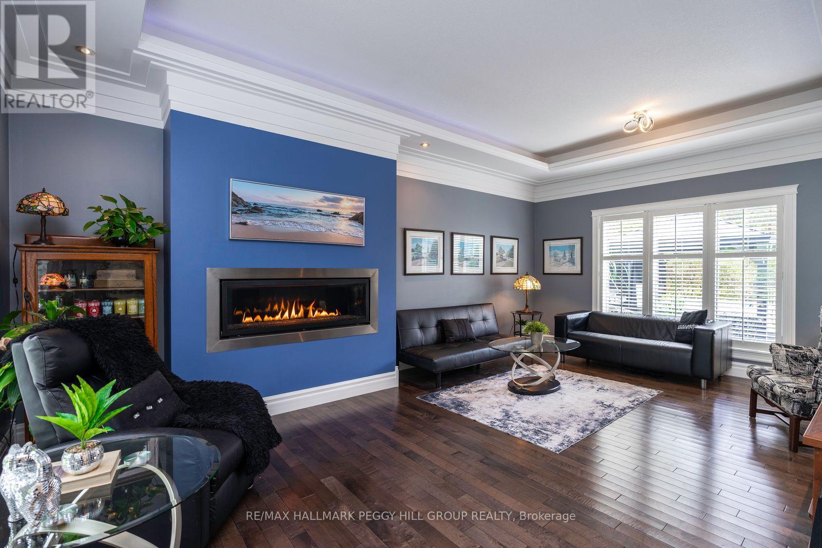 127 Goldfinch Crescent, Tiny, Ontario  L0L 2J0 - Photo 4 - S12458201