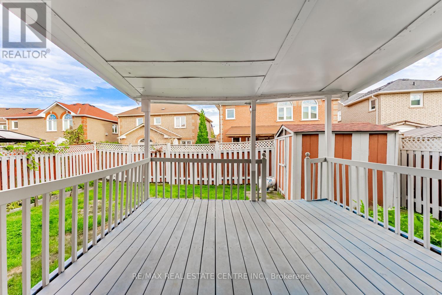 8 Mannel Crescent, Brampton, Ontario  L6Y 5E1 - Photo 45 - W12458168