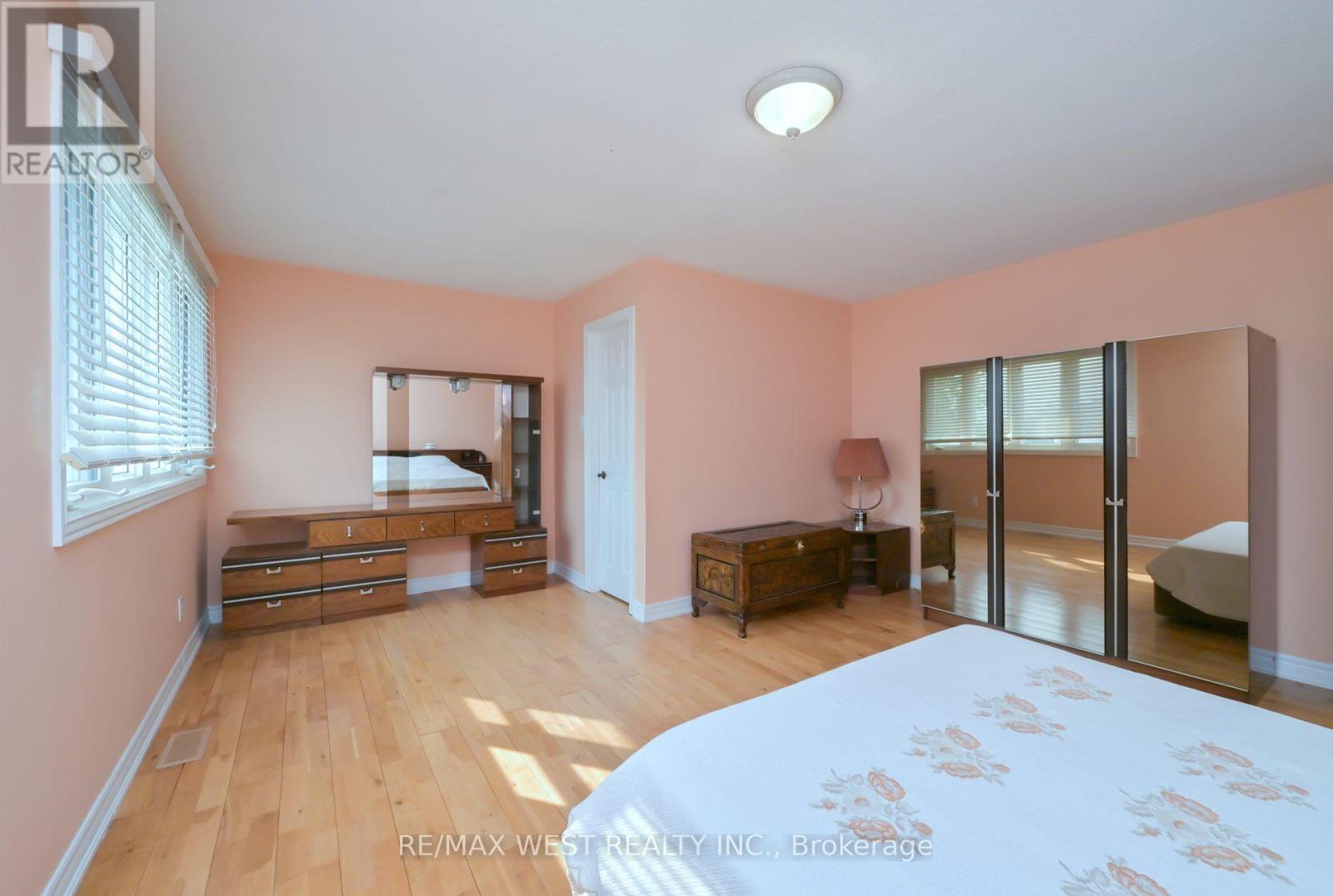 12370 Creditview Road, Caledon, Ontario  L7C 1X9 - Photo 20 - W12458196