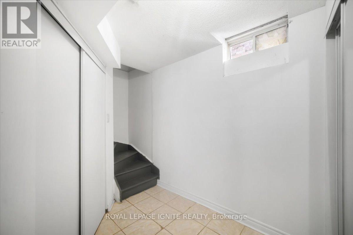 63 Eastbrook Way, Brampton, Ontario  L6P 1K6 - Photo 38 - W12458202