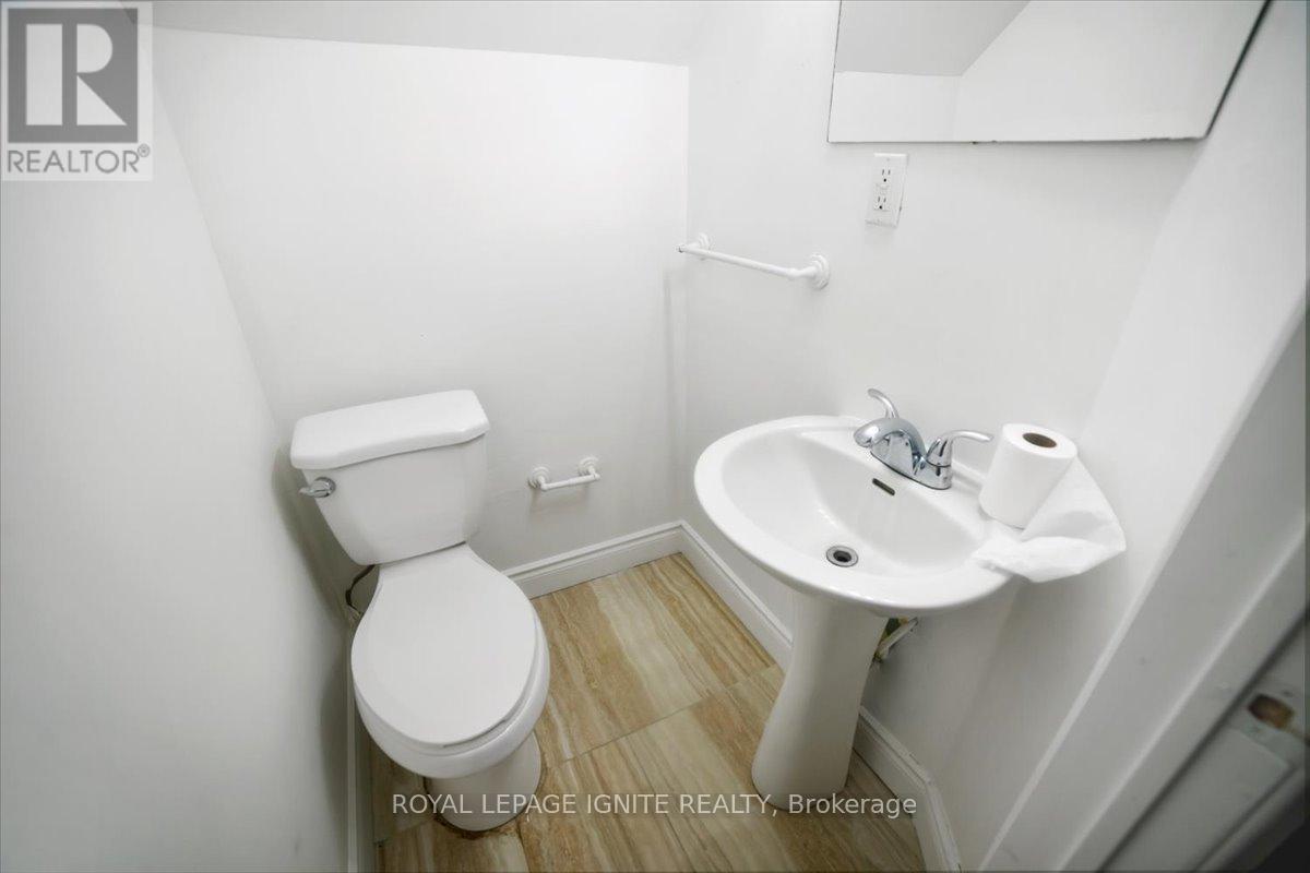 63 Eastbrook Way, Brampton, Ontario  L6P 1K6 - Photo 40 - W12458202