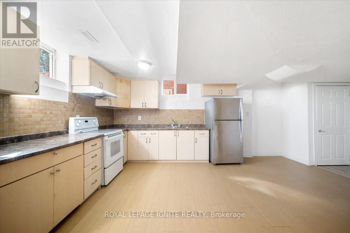 63 Eastbrook Way, Brampton, Ontario  L6P 1K6 - Photo 41 - W12458202