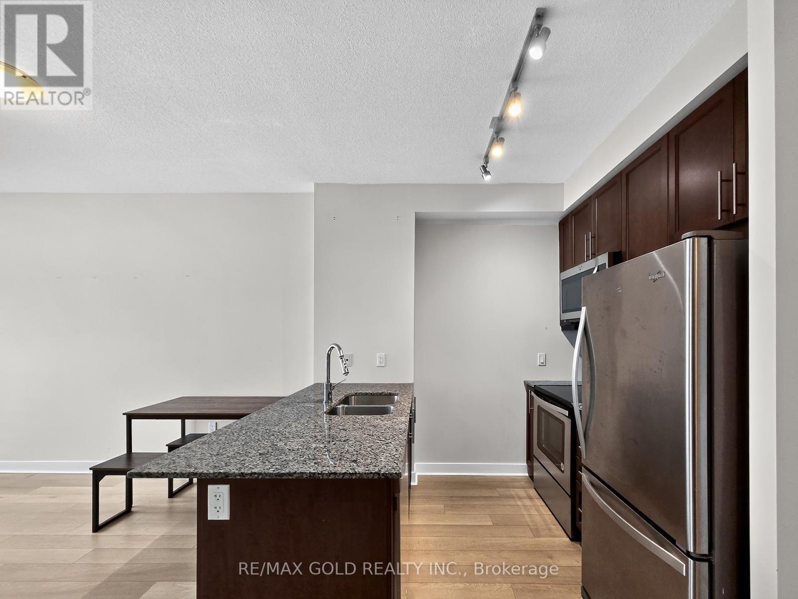 1605 - 3975 Grand Park Drive, Mississauga, Ontario  L5B 0K4 - Photo 17 - W12453209