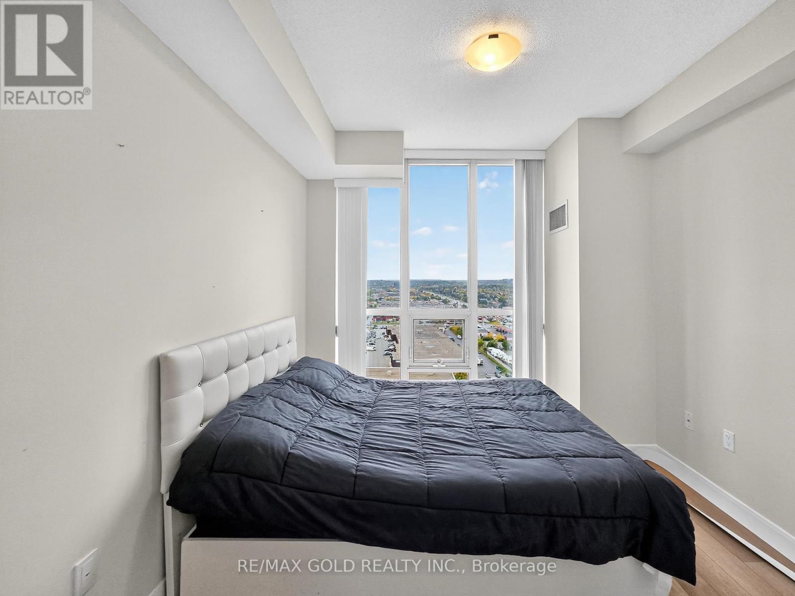 1605 - 3975 Grand Park Drive, Mississauga, Ontario  L5B 0K4 - Photo 21 - W12453209