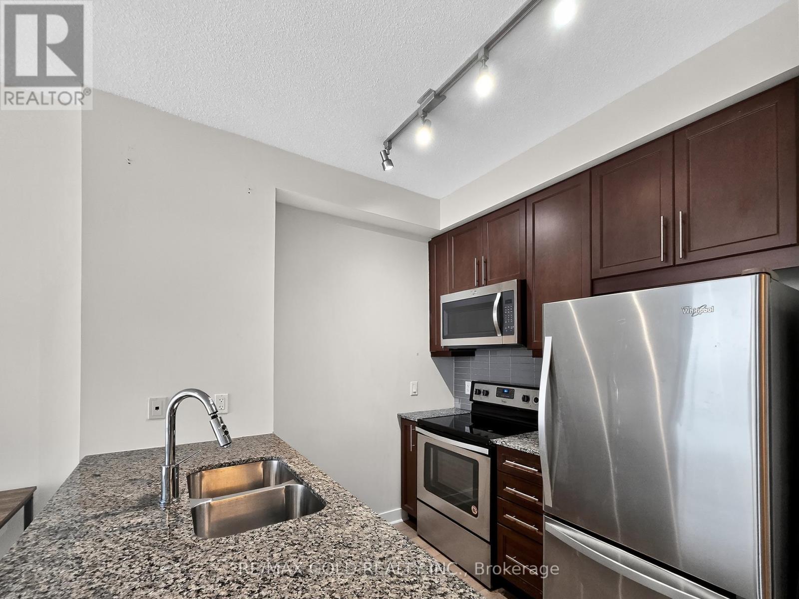 1605 - 3975 Grand Park Drive, Mississauga, Ontario  L5B 0K4 - Photo 2 - W12453209