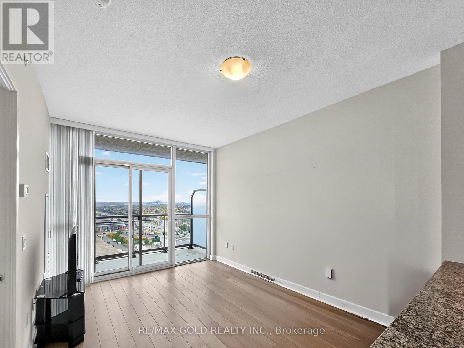1605 - 3975 Grand Park Drive, Mississauga, Ontario  L5B 0K4 - Photo 6 - W12453209