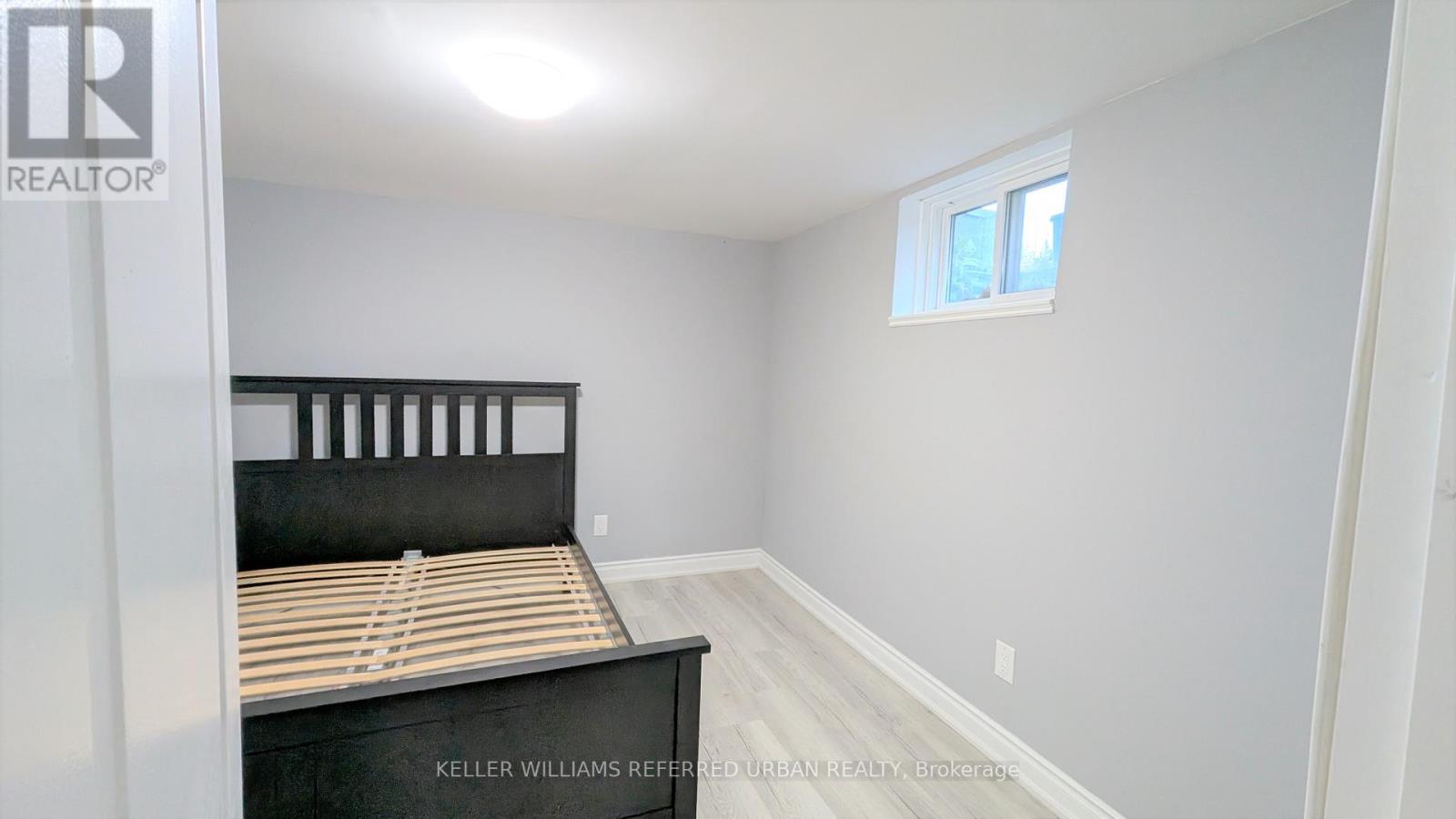 386 Welland Avenue W, St. Catharines, Ontario  L2R 2R4 - Photo 10 - X12458162