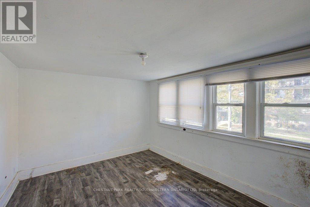 3185 Donnelly Street, Windsor, Ontario  N9C 1M3 - Photo 20 - X12458171