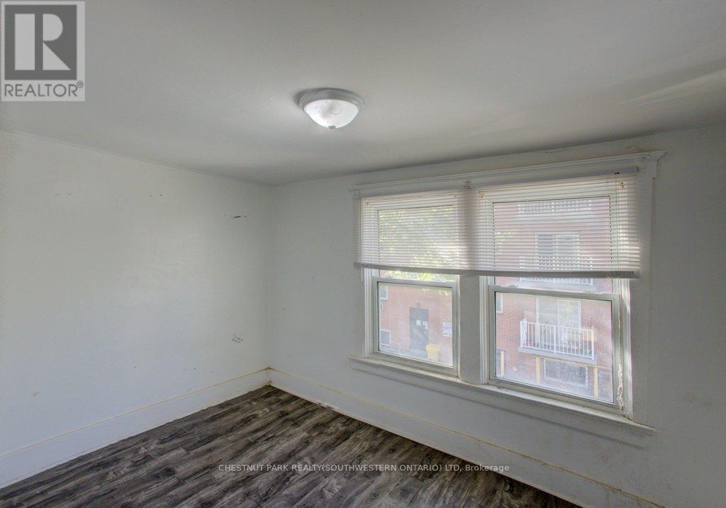 3185 Donnelly Street, Windsor, Ontario  N9C 1M3 - Photo 21 - X12458171