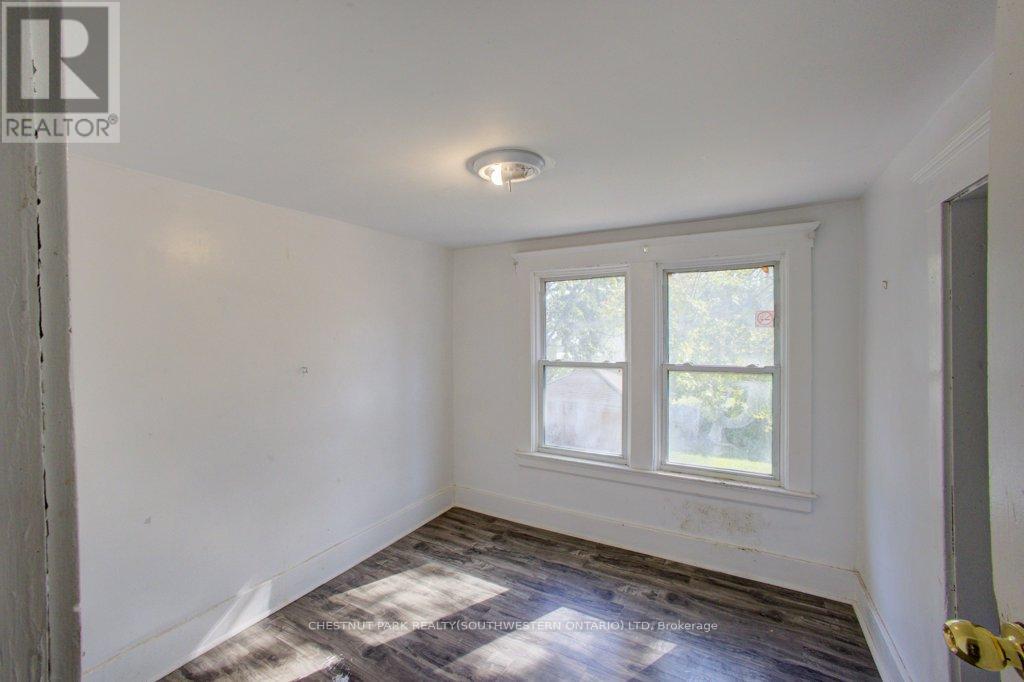 3185 Donnelly Street, Windsor, Ontario  N9C 1M3 - Photo 22 - X12458171