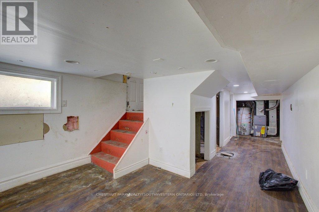 3185 Donnelly Street, Windsor, Ontario  N9C 1M3 - Photo 31 - X12458171