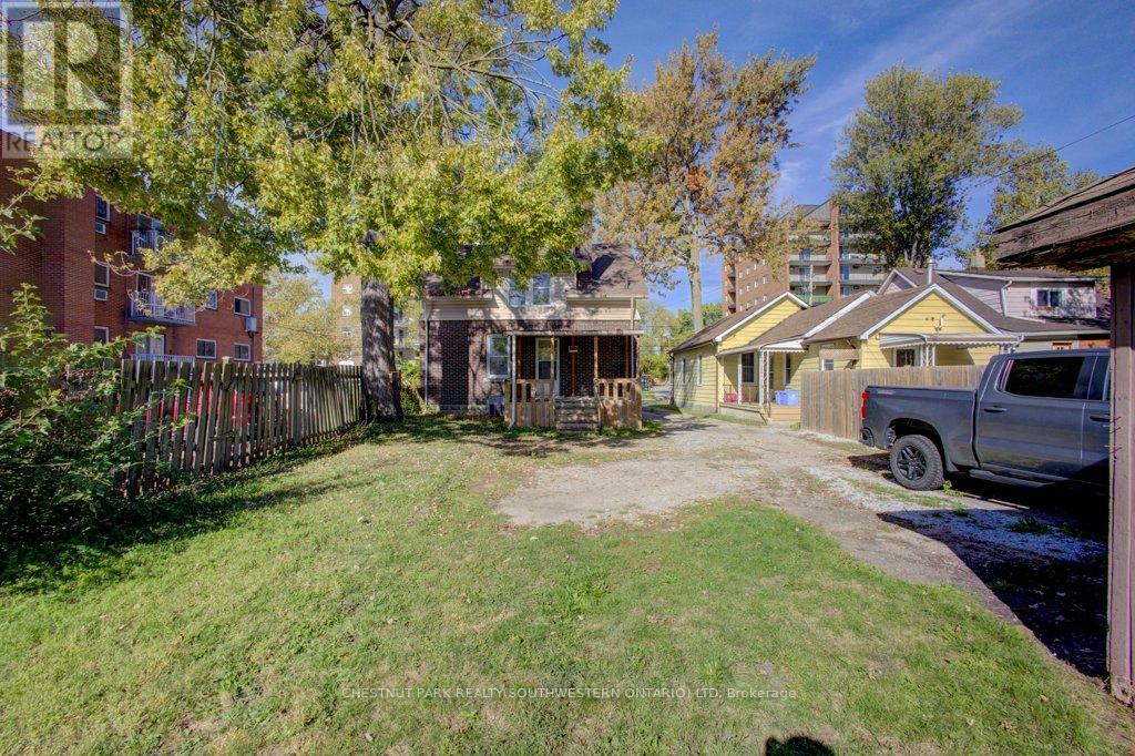 3185 Donnelly Street, Windsor, Ontario  N9C 1M3 - Photo 34 - X12458171