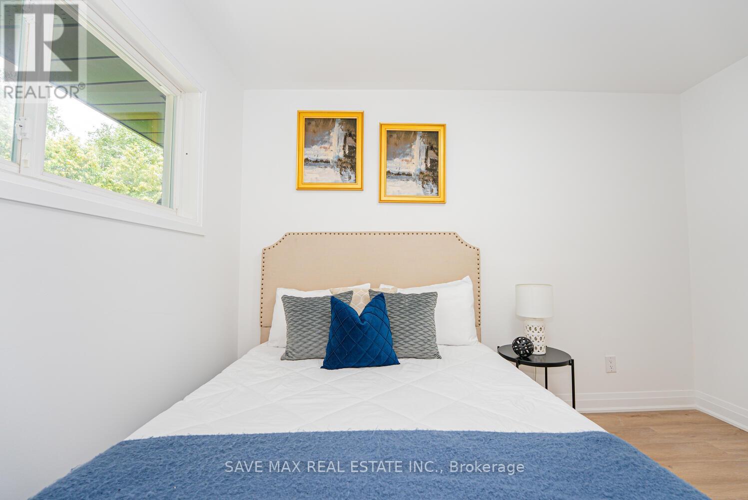 248 West 18th Street, Hamilton, Ontario  L9C 4G9 - Photo 19 - X12458176
