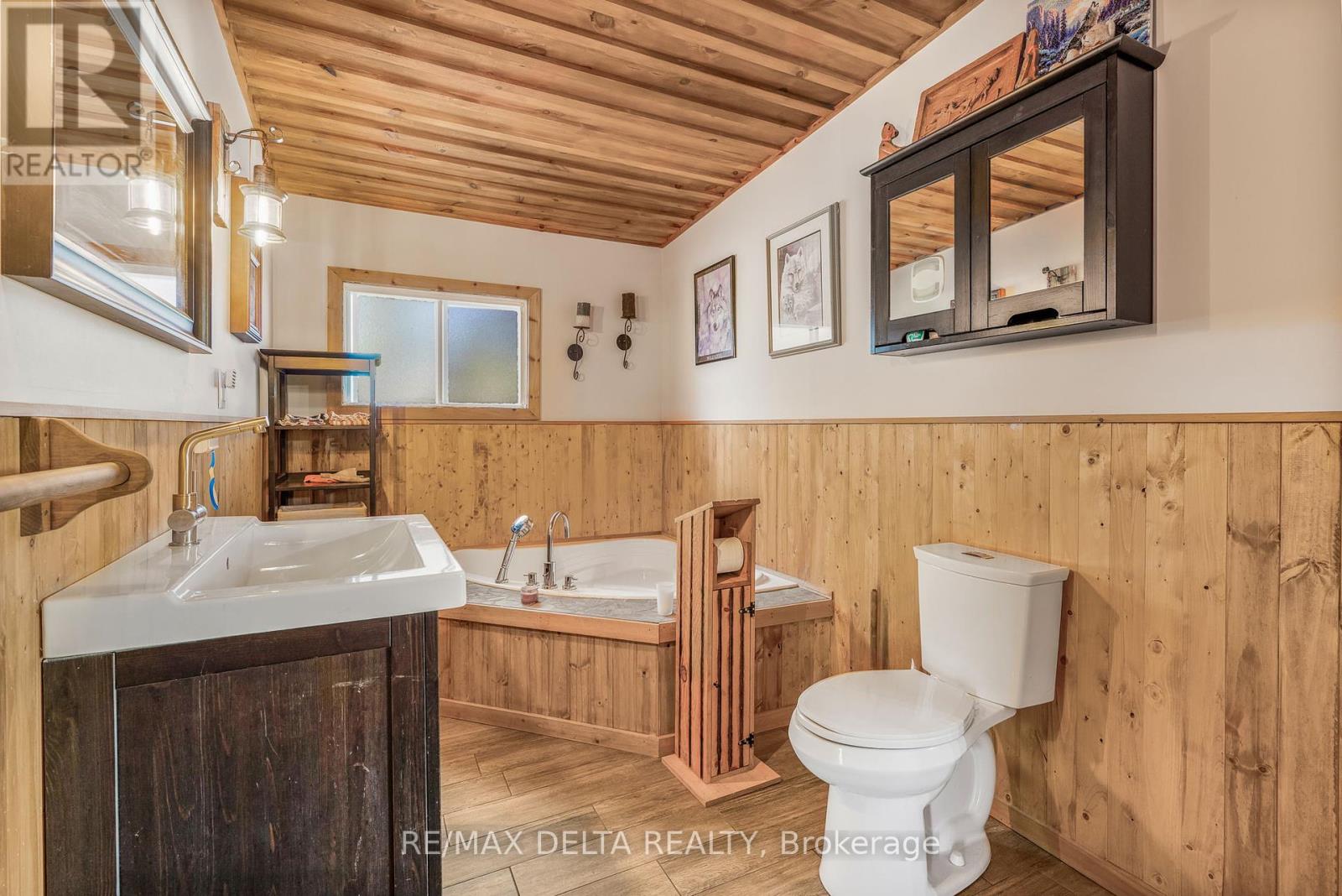 4866 County Road 17, Alfred And Plantagenet, Ontario  K0B 1A0 - Photo 15 - X12458208