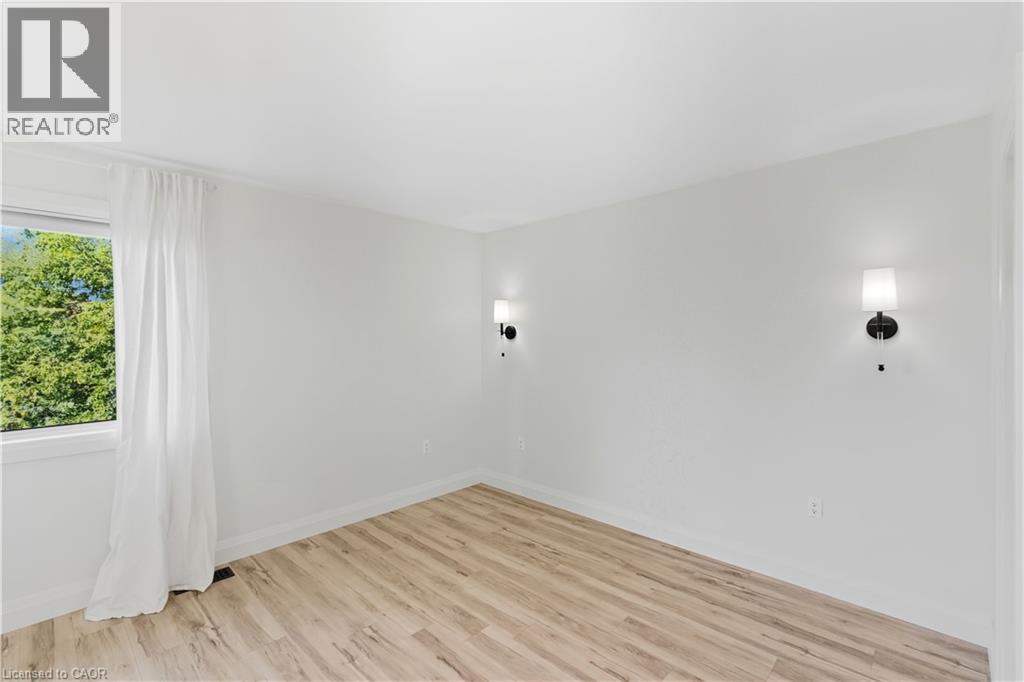 150 East 38th Street, Hamilton, Ontario  L8V 4E7 - Photo 18 - 40778420
