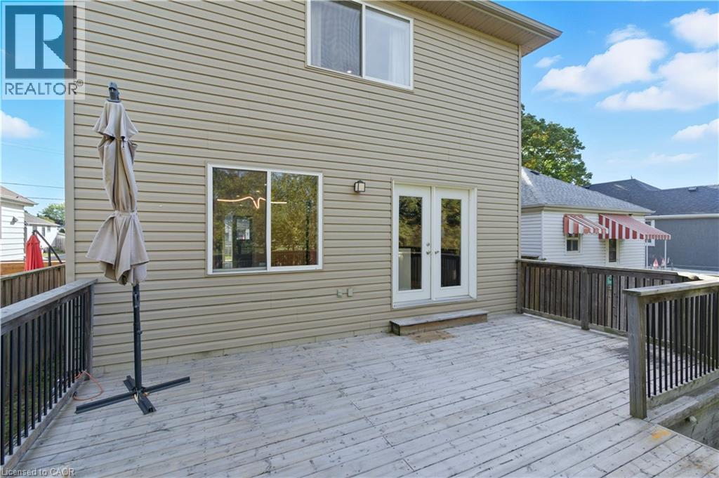 150 East 38th Street, Hamilton, Ontario  L8V 4E7 - Photo 39 - 40778420