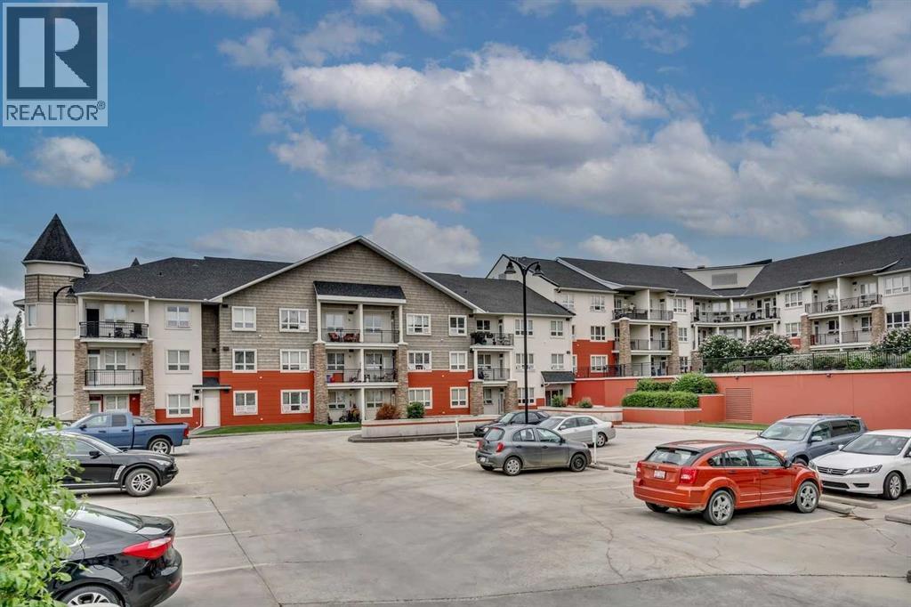 439, 26 Val Gardena View Sw, Calgary, Alberta  T3H 5Z5 - Photo 2 - A2263965