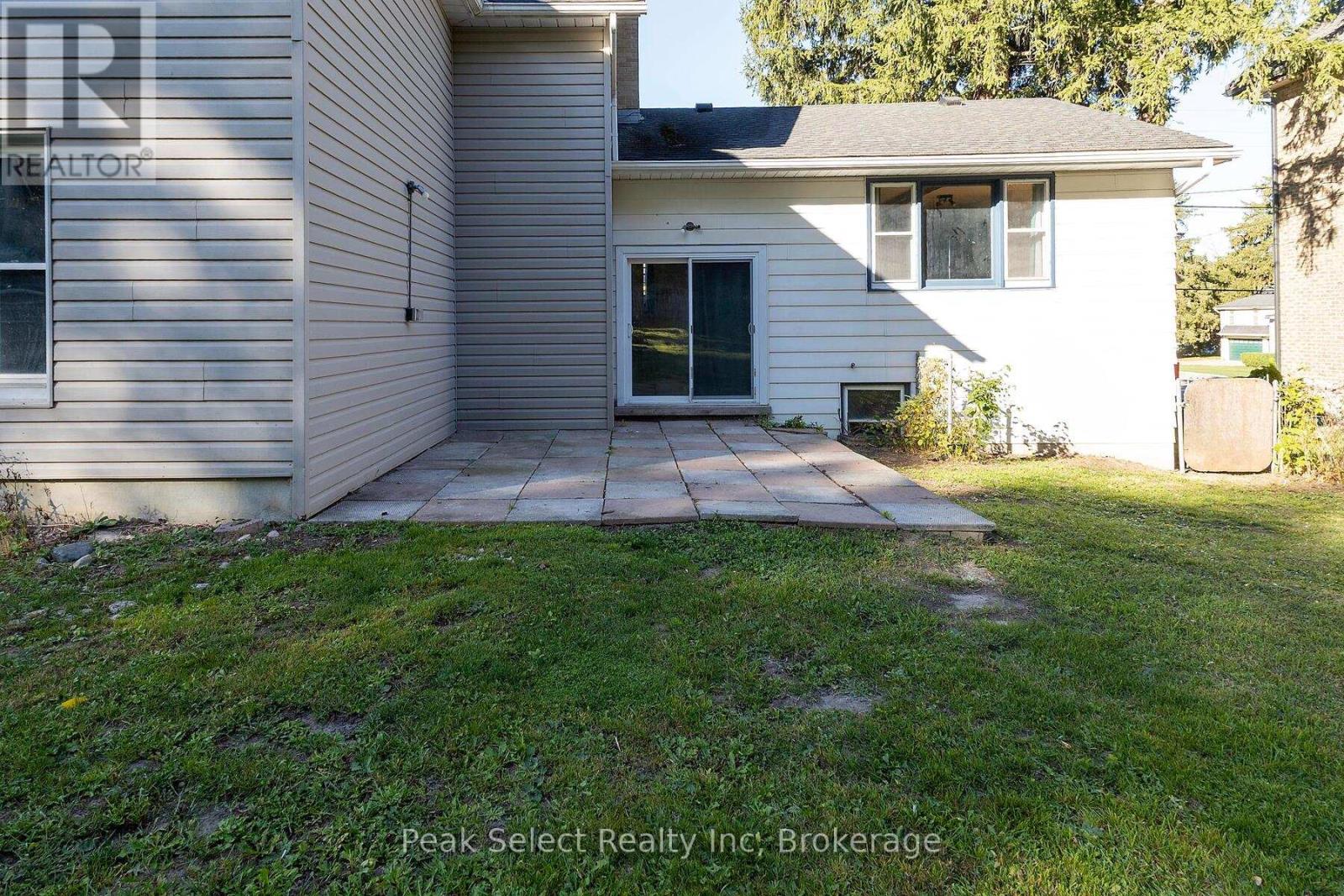 71 Wellington Street S, St. Marys, Ontario  N4X 1C1 - Photo 27 - X12458206
