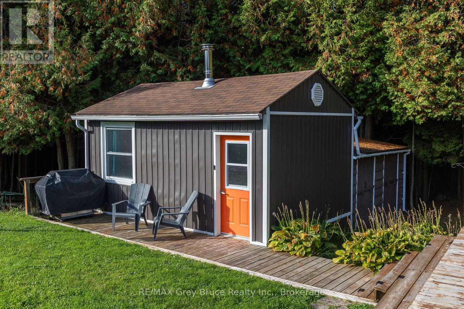 495204 Traverston Road, West Grey, Ontario  N0C 1H0 - Photo 34 - X12458226