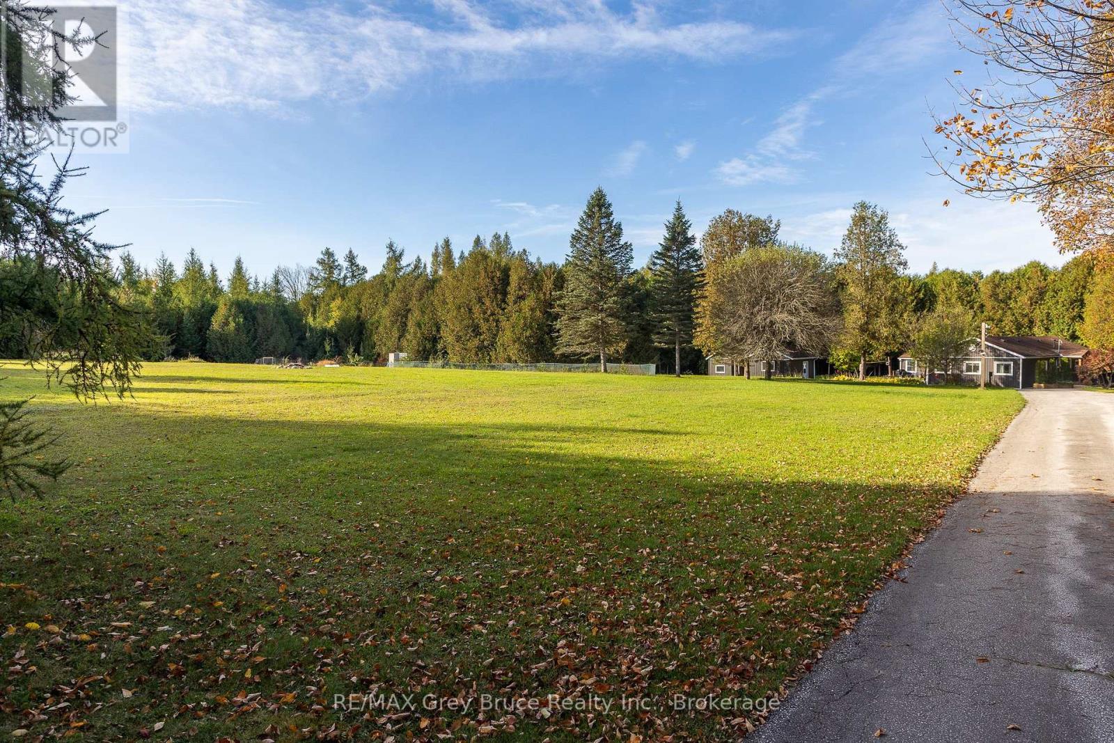 495204 Traverston Road, West Grey, Ontario  N0C 1H0 - Photo 48 - X12458226