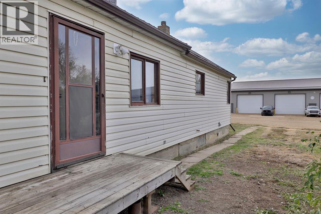 126 Alberta Street, New Norway, Alberta  T0B 3L0 - Photo 3 - A2263955