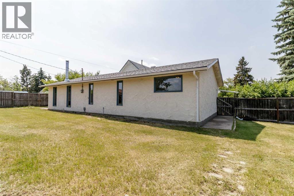 1835 23 Avenue, Delburne, Alberta  T0M 0V0 - Photo 28 - A2234544