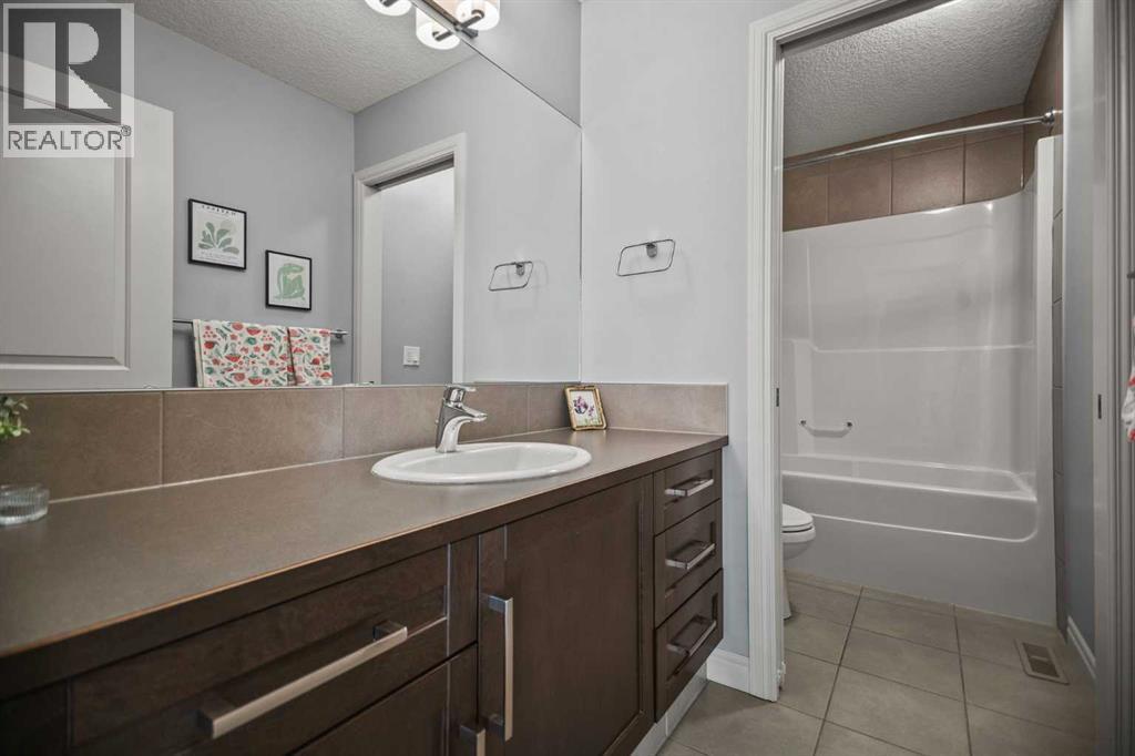 11 Cimarron Springs Circle, Okotoks, Alberta  T1S 0M1 - Photo 35 - A2262540