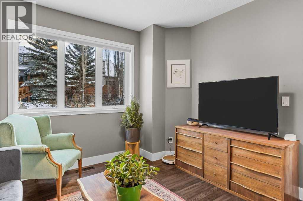 3, 601 4 Street, Canmore, Alberta  T1W 2G7 - Photo 7 - A2231789