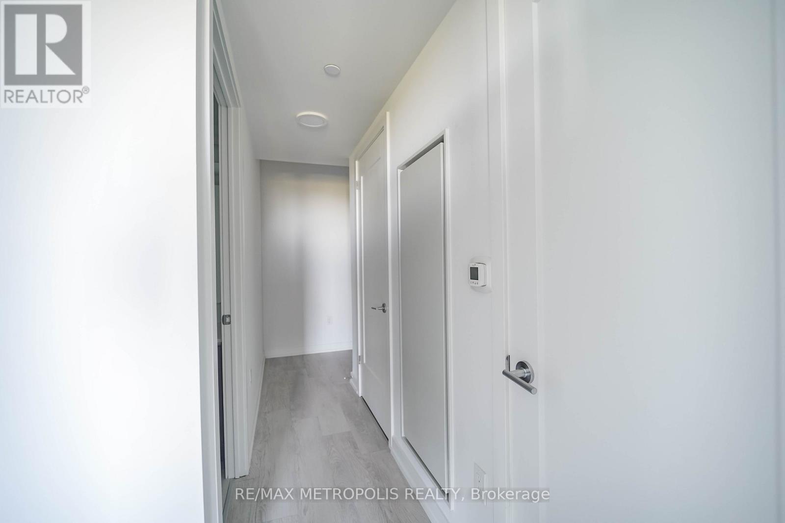 720 - 801 The Queensway, Toronto, Ontario  M6N 1K8 - Photo 11 - W12458214