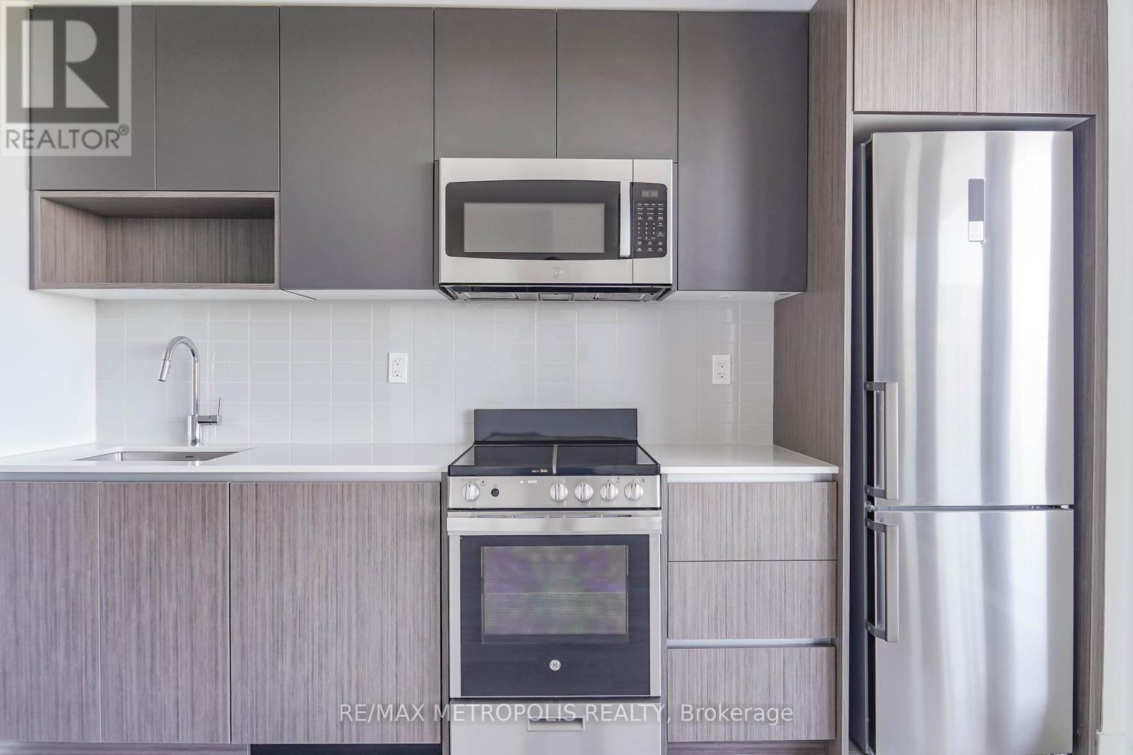 720 - 801 The Queensway, Toronto, Ontario  M6N 1K8 - Photo 15 - W12458214