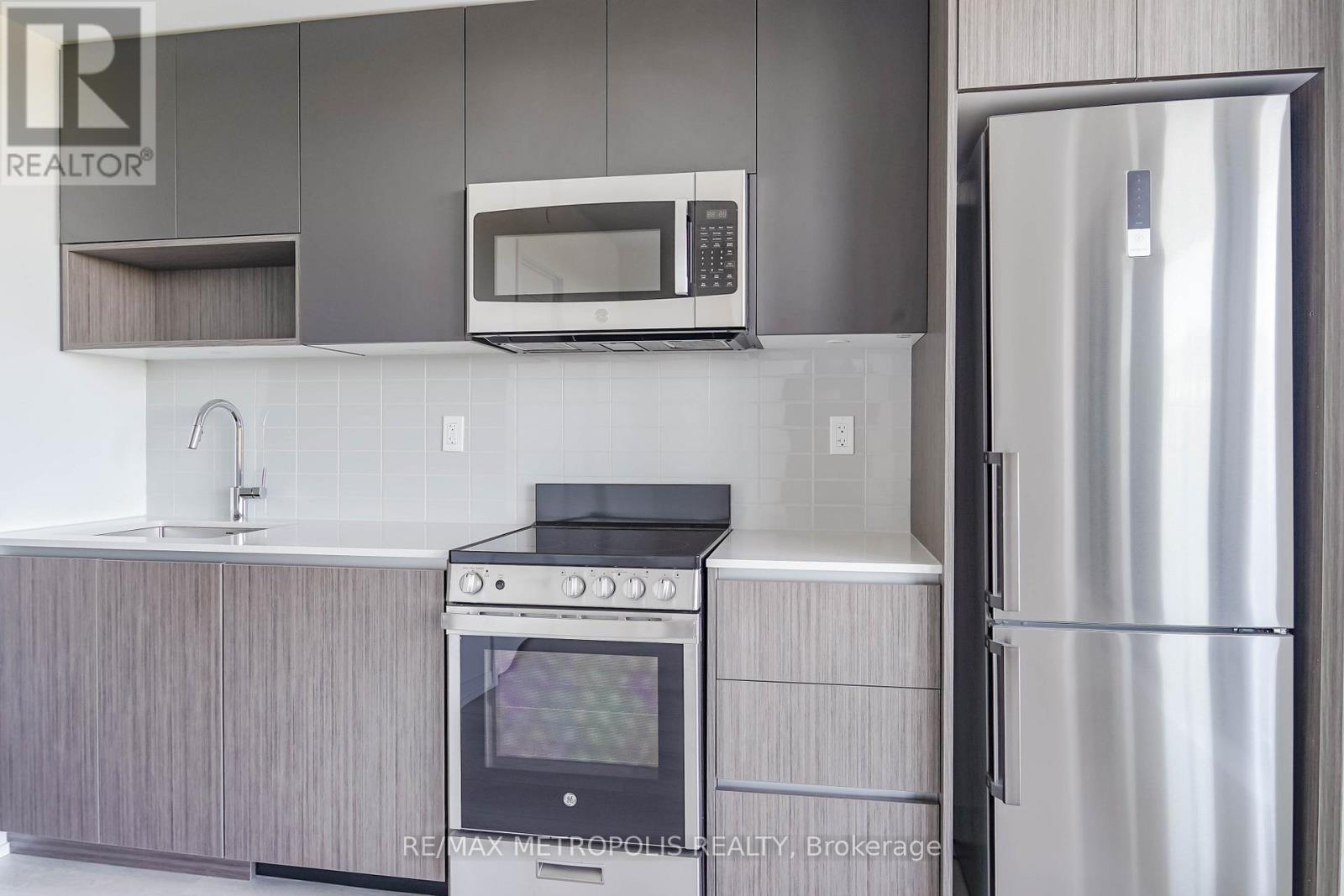 720 - 801 The Queensway, Toronto, Ontario  M6N 1K8 - Photo 16 - W12458214