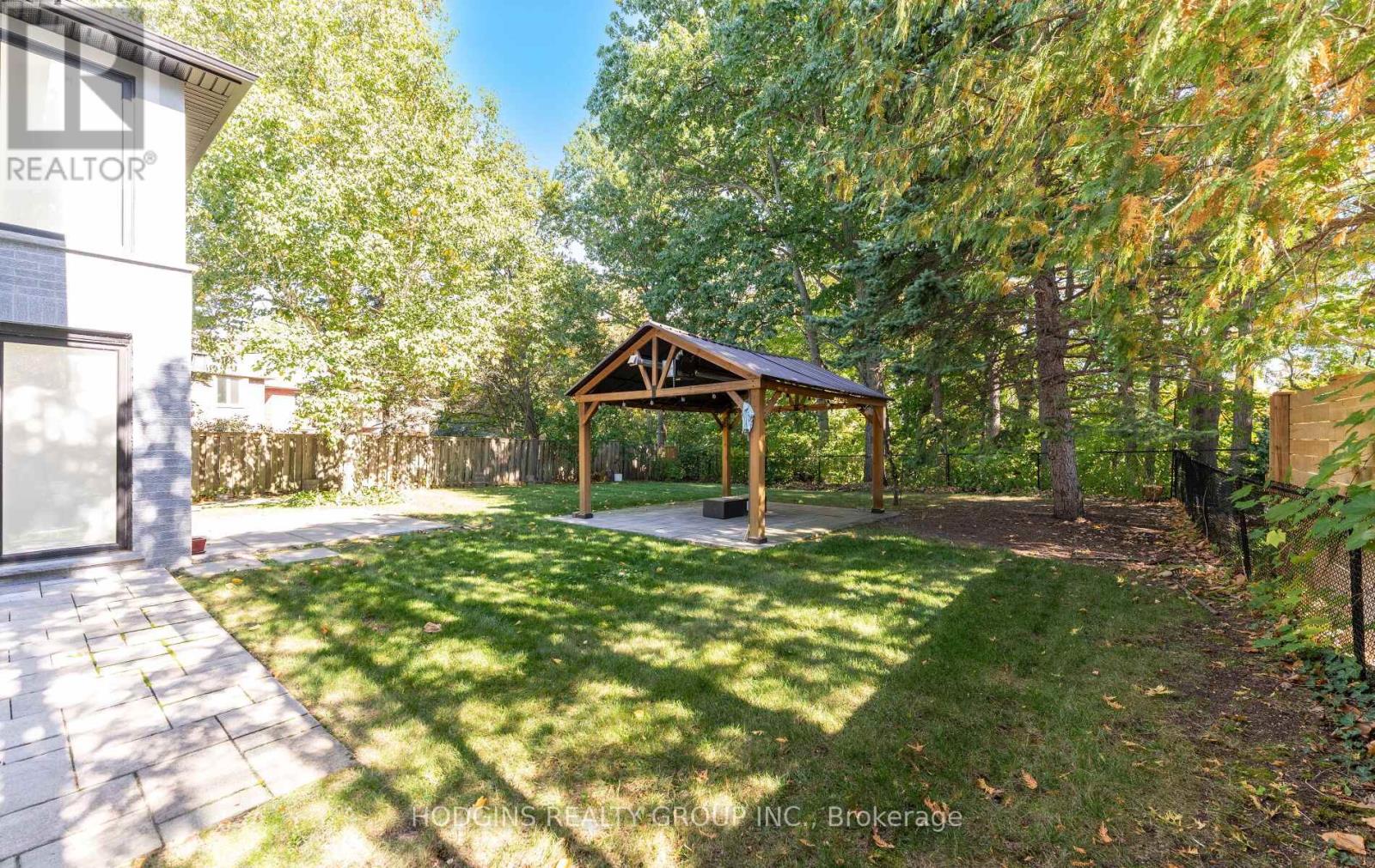 1670 Caverly Court, Mississauga, Ontario  L5L 3L7 - Photo 36 - W12458225