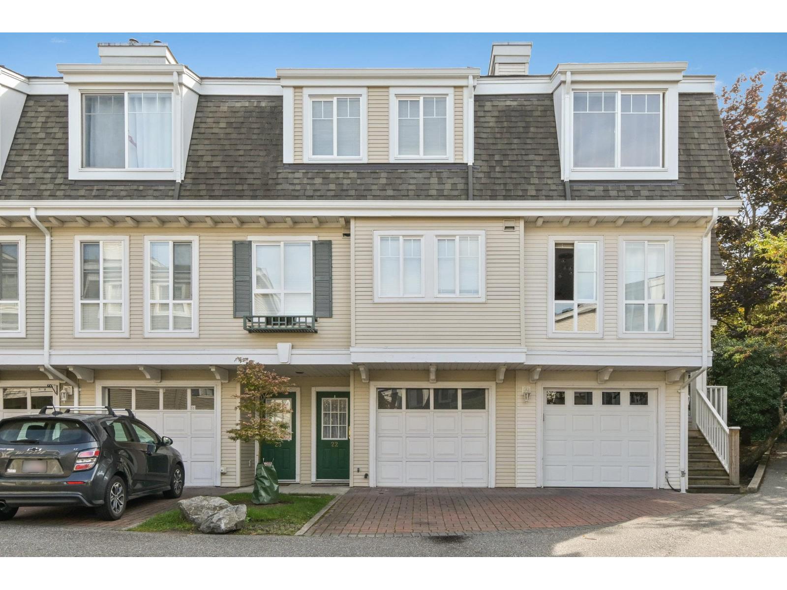 22 8890 WALNUT GROVE DRIVE, langley, British Columbia
