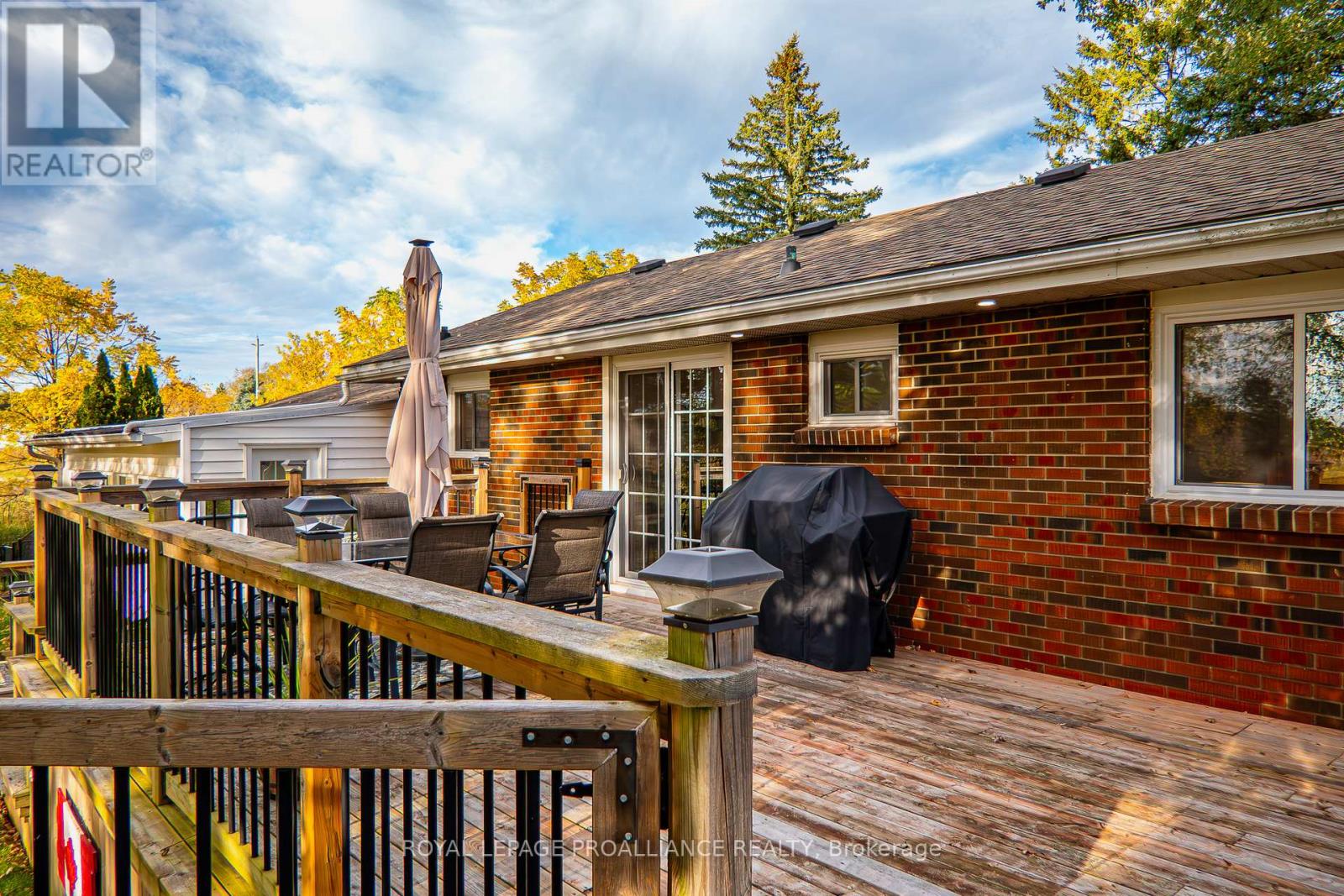 163 Avonlough Road, Belleville (Belleville Ward), Ontario  K8N 4Z2 - Photo 19 - X12458279