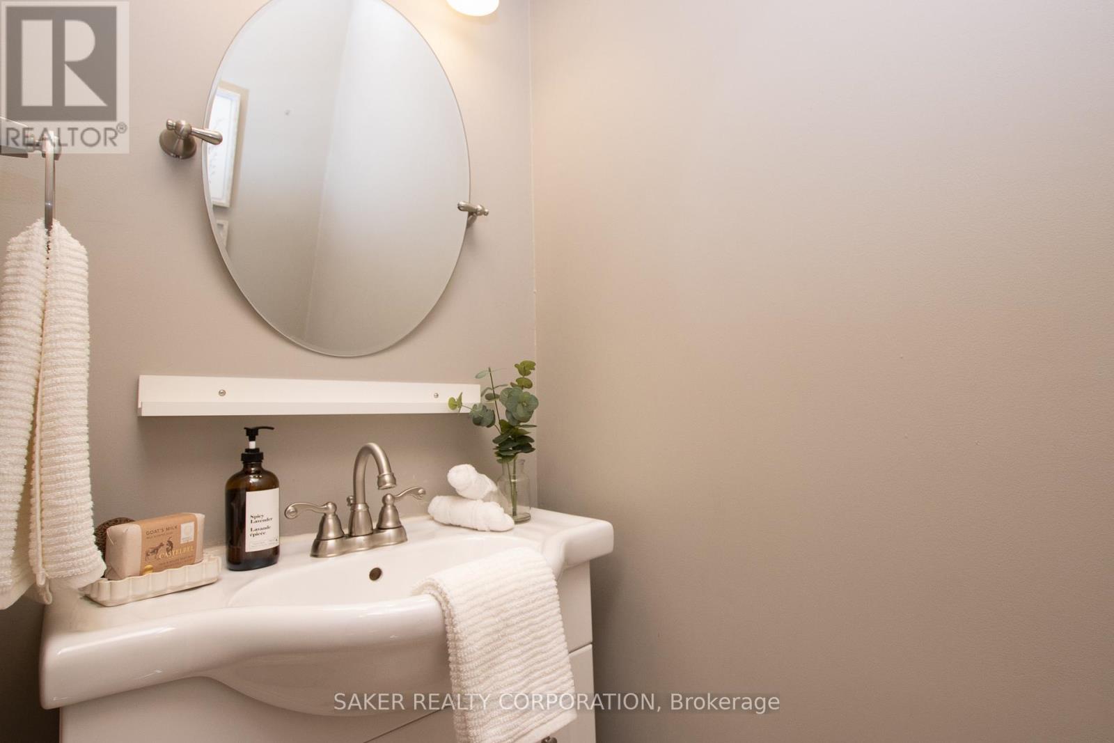 146 Simcoe Street, South Huron, Ontario  N0M 1S1 - Photo 12 - X12458271