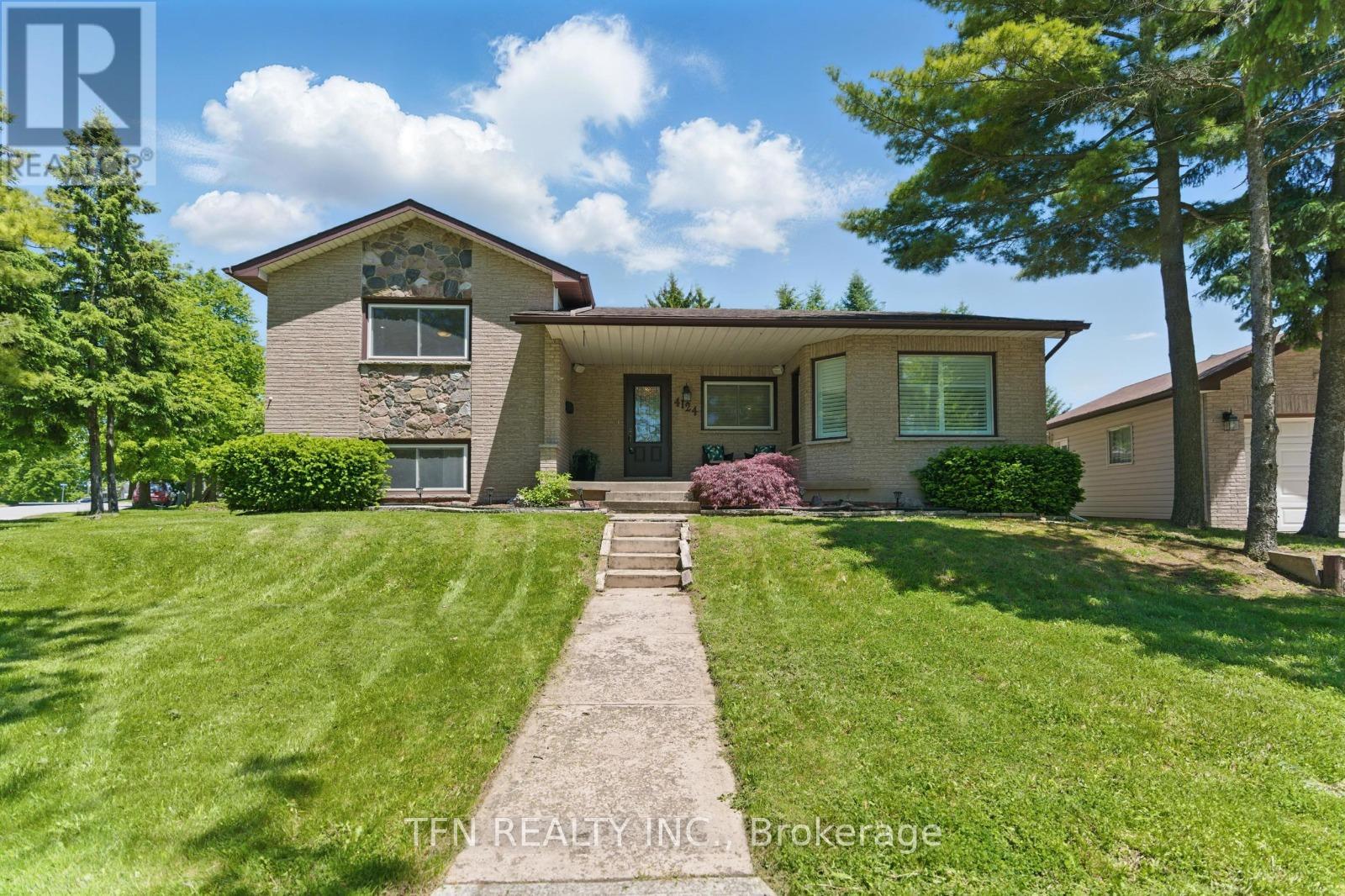 4124 PRESTON AVENUE, Niagara Falls, Ontario