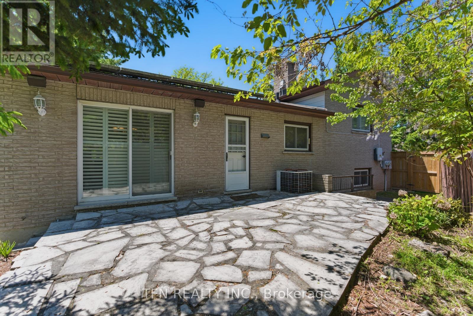 4124 Preston Avenue, Niagara Falls, Ontario  L2H 2C5 - Photo 27 - X12458216