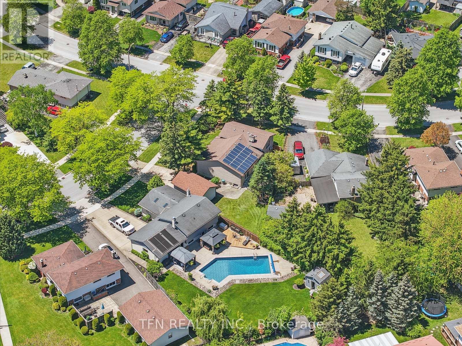 4124 Preston Avenue, Niagara Falls, Ontario  L2H 2C5 - Photo 28 - X12458216