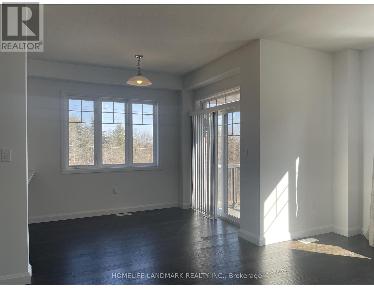 31 - 1169 Garner Road E, Hamilton, Ontario  L9G 0G8 - Photo 11 - X12458218