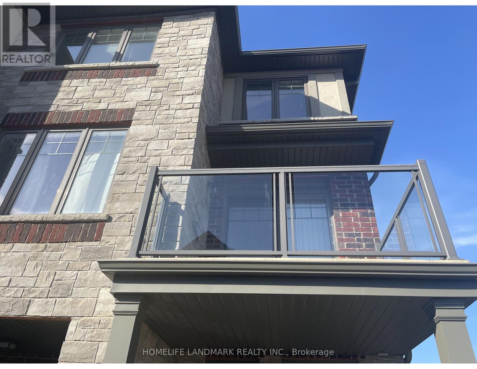 31 - 1169 Garner Road E, Hamilton, Ontario  L9G 0G8 - Photo 2 - X12458218