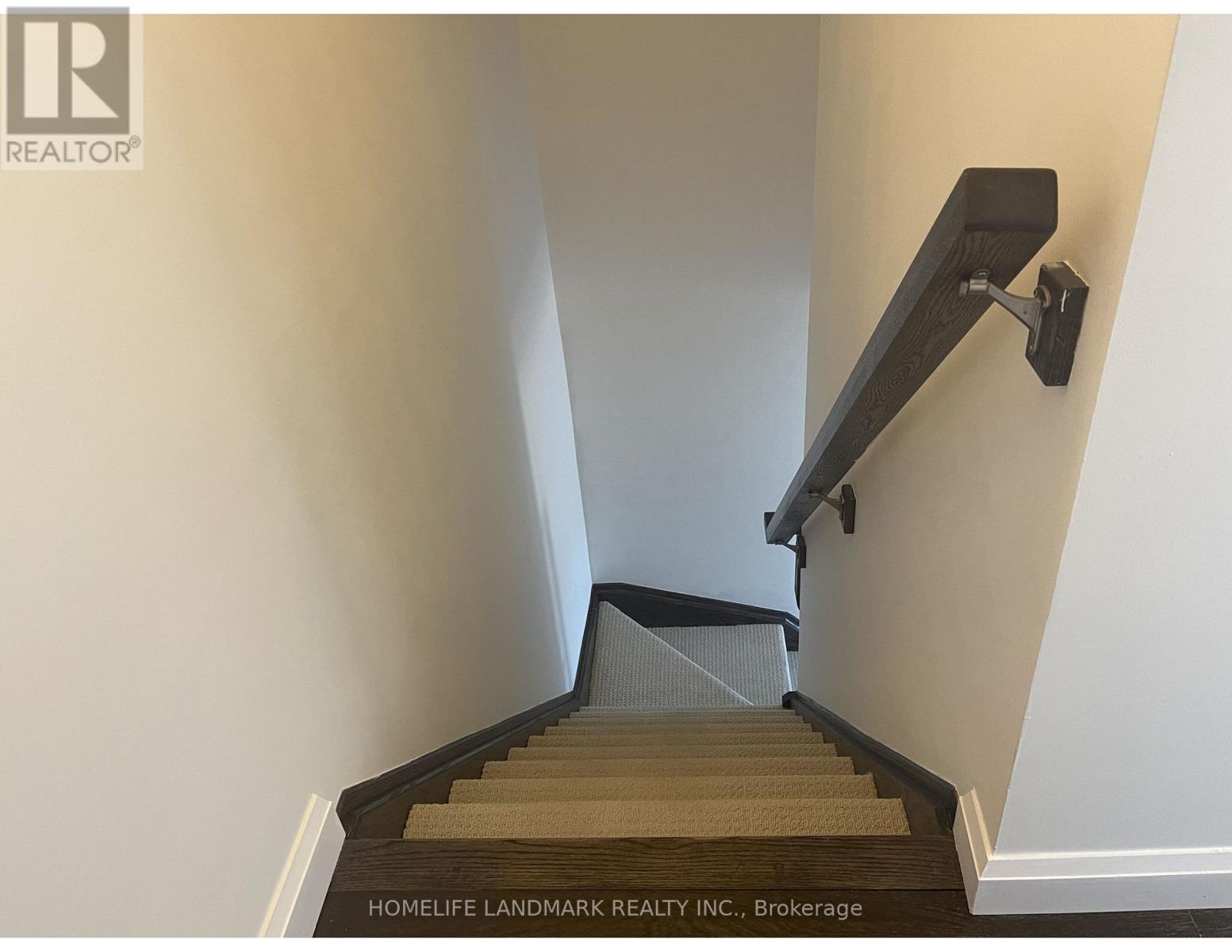 31 - 1169 Garner Road E, Hamilton, Ontario  L9G 0G8 - Photo 27 - X12458218
