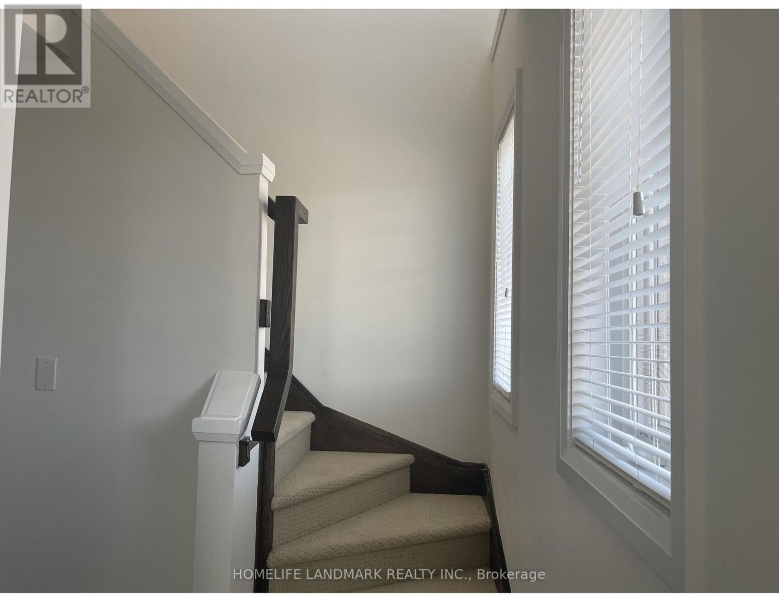 31 - 1169 Garner Road E, Hamilton, Ontario  L9G 0G8 - Photo 5 - X12458218