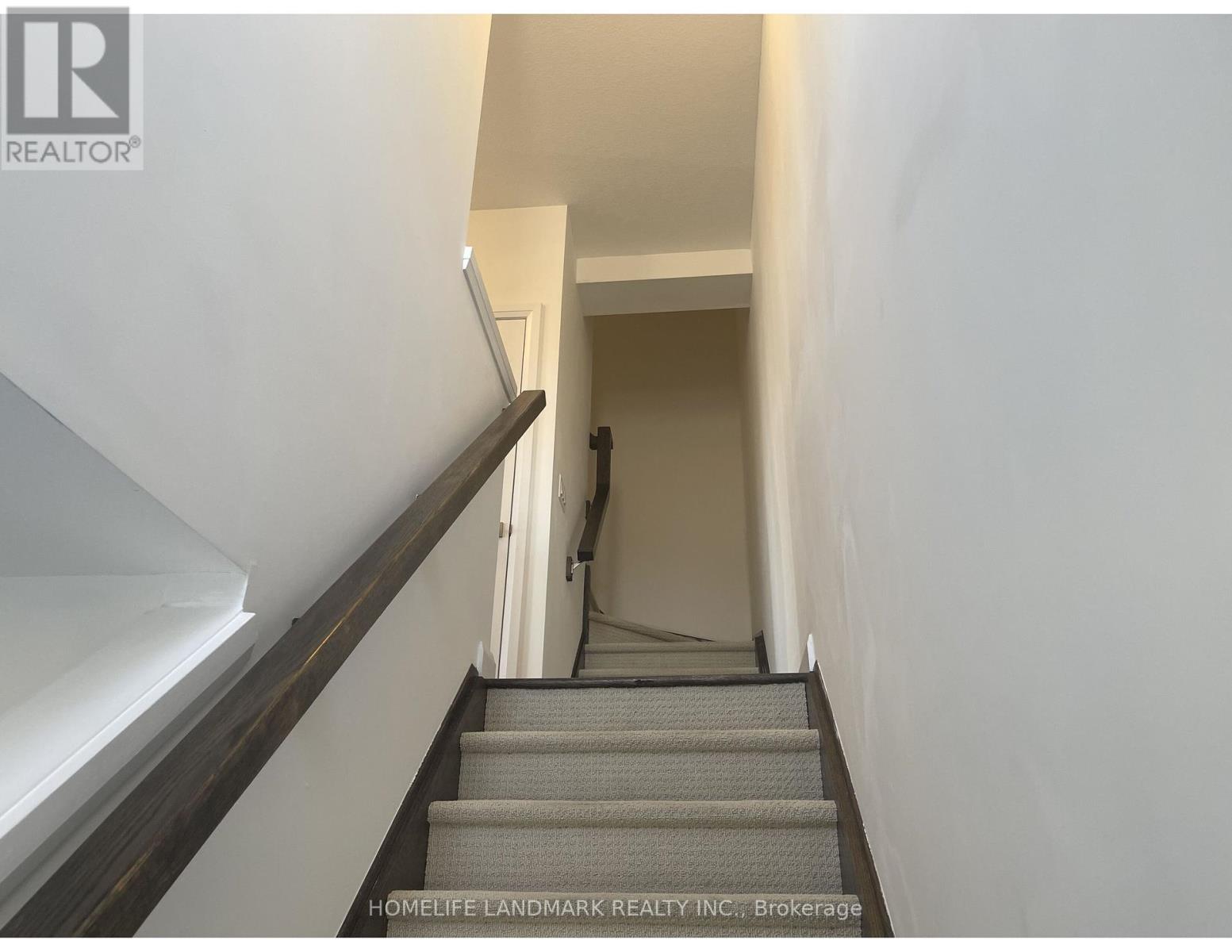 31 - 1169 Garner Road E, Hamilton, Ontario  L9G 0G8 - Photo 6 - X12458218