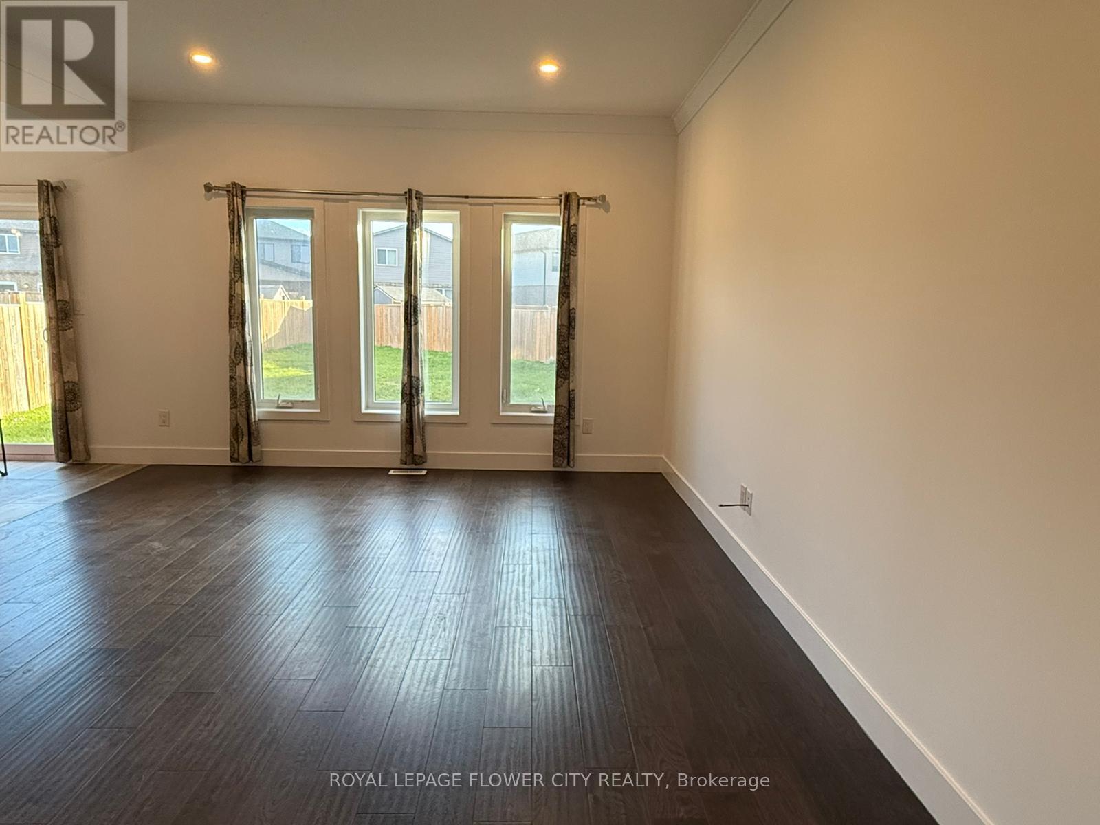 1330 Lawson Road, London North, Ontario  N6G 5K9 - Photo 11 - X12458219