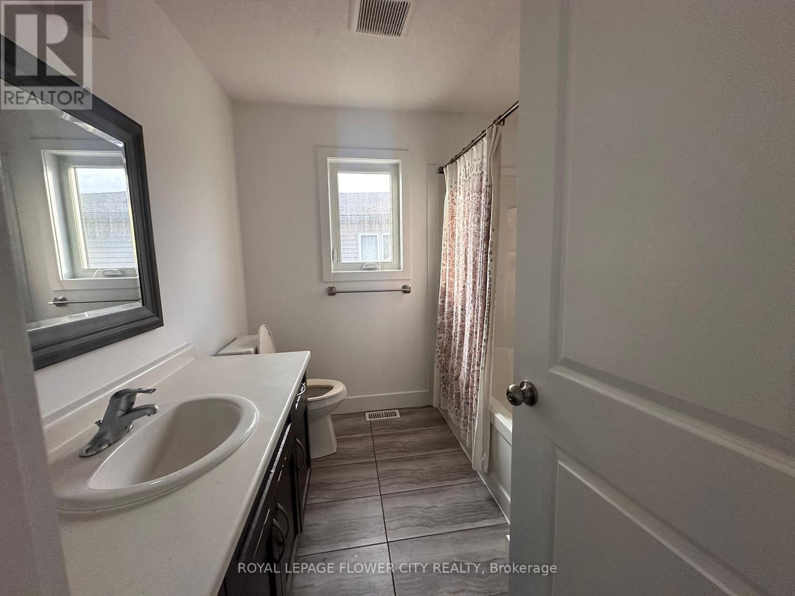 1330 Lawson Road, London North, Ontario  N6G 5K9 - Photo 16 - X12458219