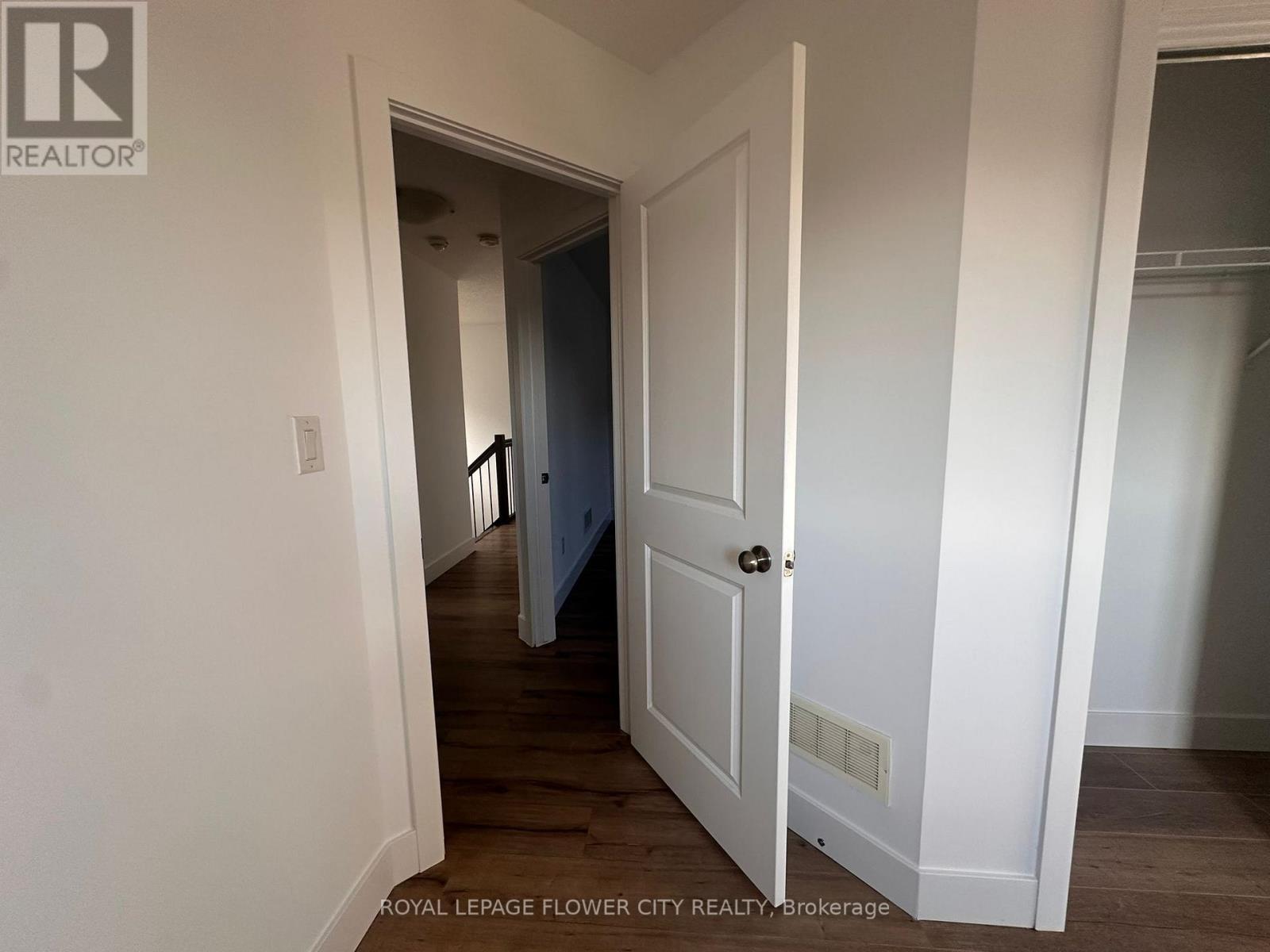 1330 Lawson Road, London North, Ontario  N6G 5K9 - Photo 18 - X12458219