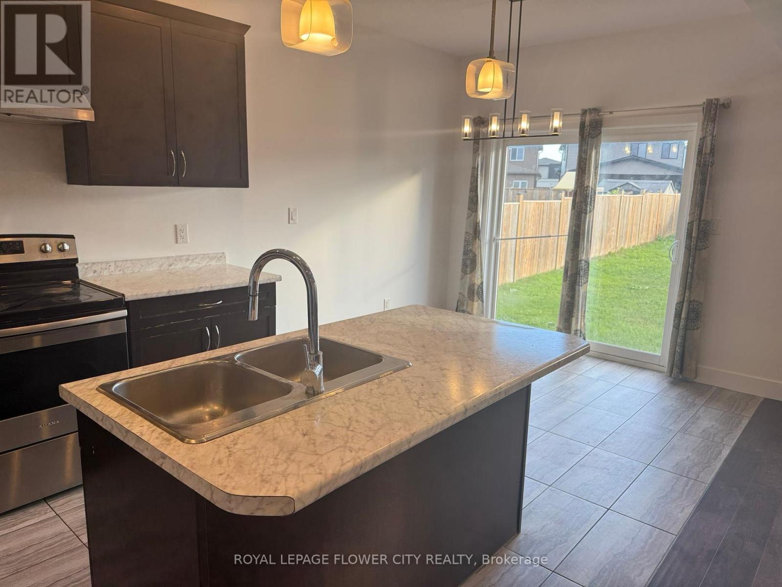 1330 Lawson Road, London North, Ontario  N6G 5K9 - Photo 4 - X12458219