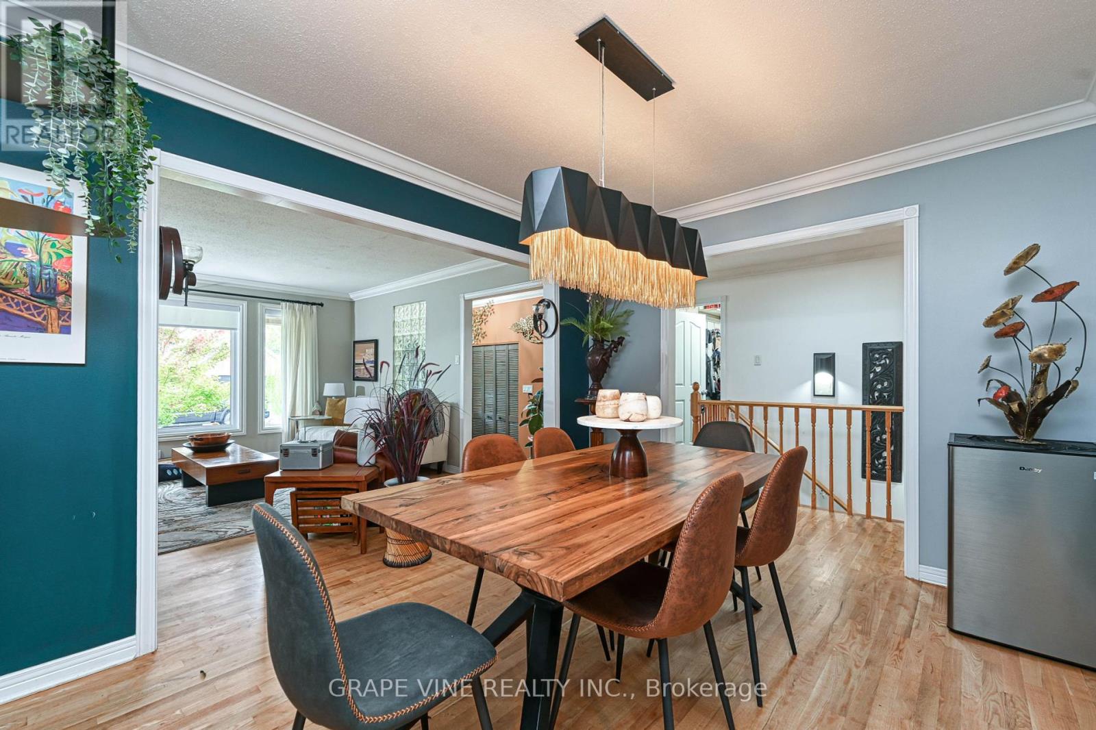 777 Rolling River Crescent, Ottawa, Ontario  K1V 1M2 - Photo 11 - X12458250